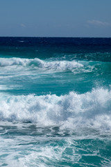 Ocean waves - 169882299