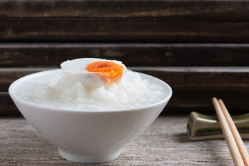 gruel and salted egg, chinese food style