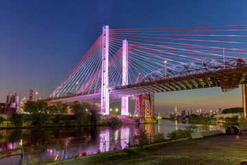 Fototapeta na wymiar Kosciuszko Bridge - New York City