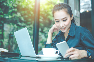 Business woman working with office computer.