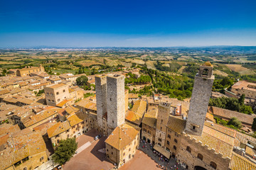 Fototapeta na wymiar dizzy top view Tuscany San Gimignano