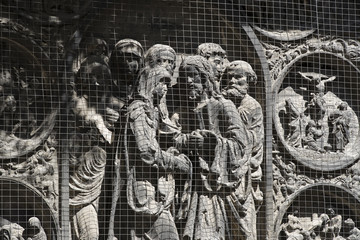 Elements of architecture are the church of St. Stephen in Vienna in Austria.