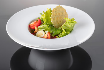 vegetable salad with corn chips