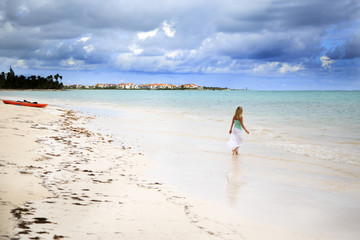 Fototapeta na wymiar beach, sea, woman, ocean, sand