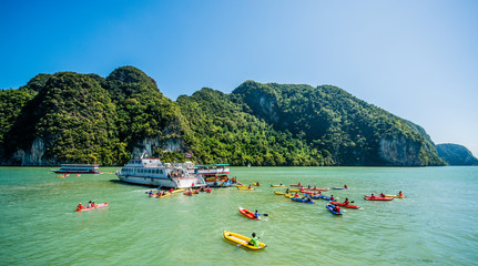 Fototapeta na wymiar Canoeing at Koh Hong IslandPhang-Nga, Thailand – December 30, 2015 : Tourist Canoeing Program at the famous island :- Koh Hong Phang-Nga Bay near Phuket, Andaman Sea