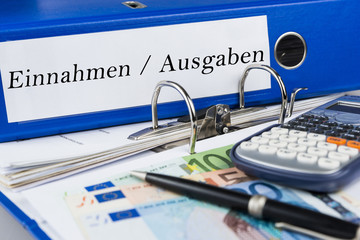 Einnahmen / Ausgaben