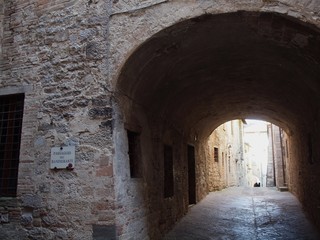 Obraz premium Gubbio, Italy. Ancient street.