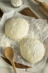 Raw Organic White Pizza Dough Ball