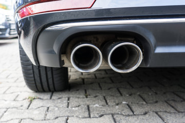 Fototapeta premium auspuff diesel abgasskandal