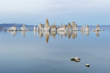 Tufa formations, Mono Lake, California, USA