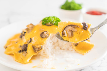 Creamy Omelet with Mushroom