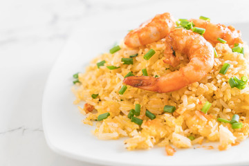 fried rice with shrimps