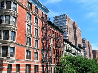 Naklejka premium Old highrise apartment buildings in New York City