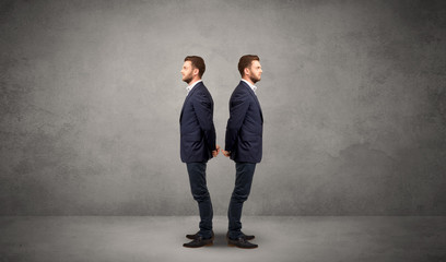 Obraz premium Businessman with two choices