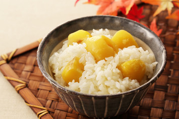栗ごはん　Chestnut steamed rice
