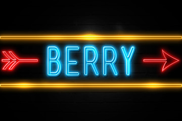 Obraz premium Berry - fluorescent Neon Sign on brickwall Front view