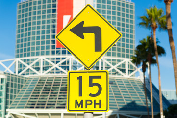 Turn left 15 mph