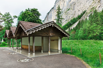 Fototapeta na wymiar bus stop in the background of the mountains