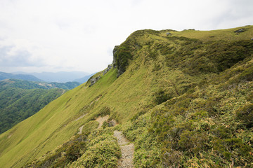 徳島県三好市　三嶺　遊歩道からの風景