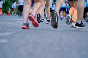 Naklejka premium Men, women, run the marathon, race running Marathon