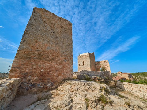 Castillo del Pueblo de Calata&ntilde;azor, Provincia de Soria, Espa&ntilde;a