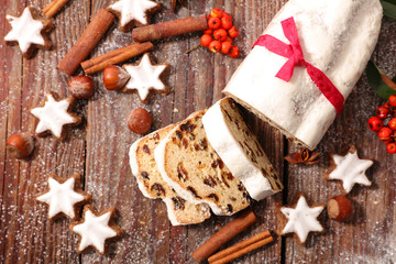stollen fruit,christmas stollen
