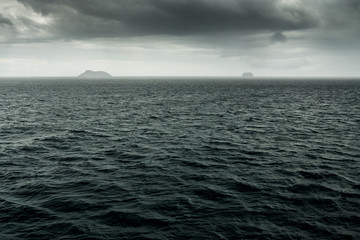 Obraz premium Blick aufs Meer bei der Isla Santa Cruz