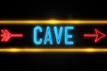 Obraz premium Climbing - fluorescent Neon Sign on brickwall Front view