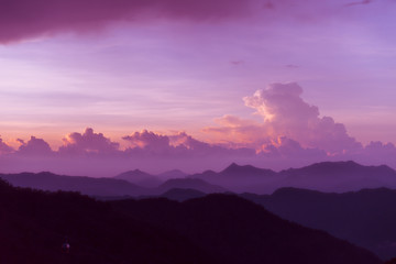 Obraz premium sunset over the mountains