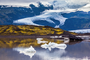 The thawed snow of glacier Vatnajokull