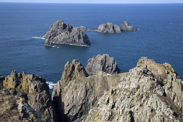 Fototapeta na wymiar Rocks at Ortegal Cape, Vixia Herbeira Cliffs; Ortigueira; Galicia