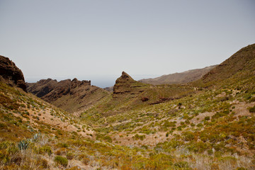 tropic mountaines rocks