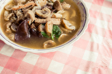 Mixed vegetables and mushroom spicy curry soup