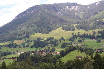 Fototapeta na wymiar Swiss village in Alps
