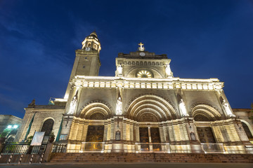 Fototapeta na wymiar Night view to Manila Cathedral 