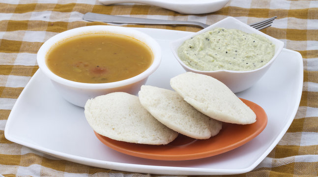 Idali Vada Food
