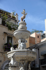 Fototapeta na wymiar Minotaurus-Brunnen in Taormina