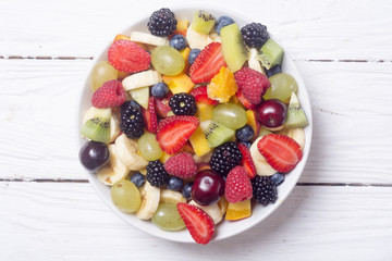 Fruit and berries salad