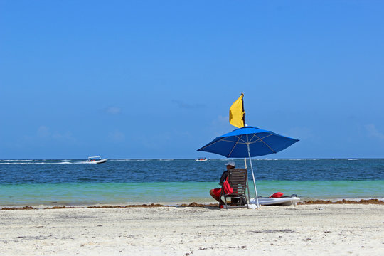 Lifeguard strand Mexico