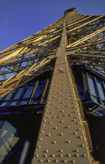 Tour Eiffel 6 - 170145098