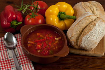 Leczo, tomato paprika soup and sausage