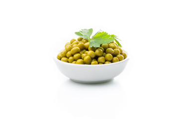 green peas  in a bowl isolated, white background