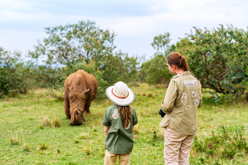 Family on safari © TravelPhotoBloggers