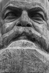 karl marx monument in chemintz germany