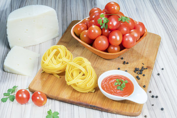 beautiful nest from noodles