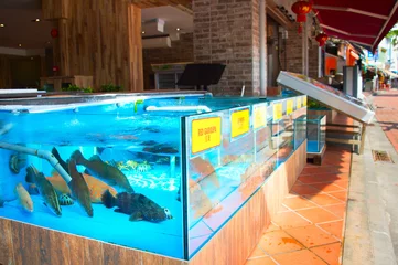 Zelfklevend Fotobehang Fish restaurant in Singapore © joyt