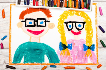 Photo of colorful drawing: Smiling couple with eyeglasses.