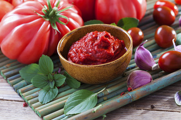 tomato puree
