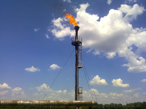 Flare for flaring associated gas. The end point of the pressure relief system on the oil facility.