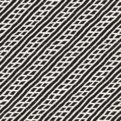 Hand drawn style seamless pattern. Abstract geometric tiling background in black and white. Vector doodle line lattice
